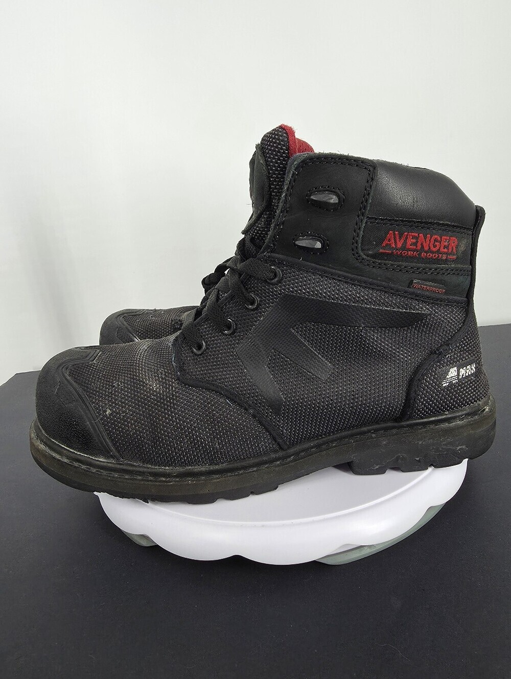 Avenger A7581 Black Carbon Nanofiber Safety Toe Work Boots Sz 11 M Waterproof EH